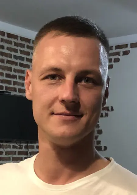 Я Максим, 43, из Астрахани, ищу знакомство для приятного времяпровождения