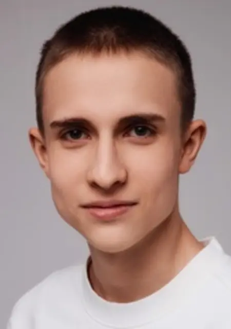 Я Роман, 18, из Ухты, ищу знакомство для дружбы