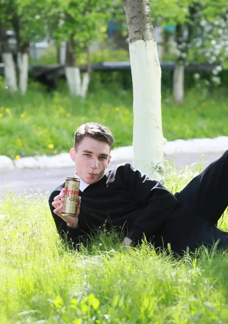 Я Ваня, 21, из Пензы, ищу знакомства без обязательств