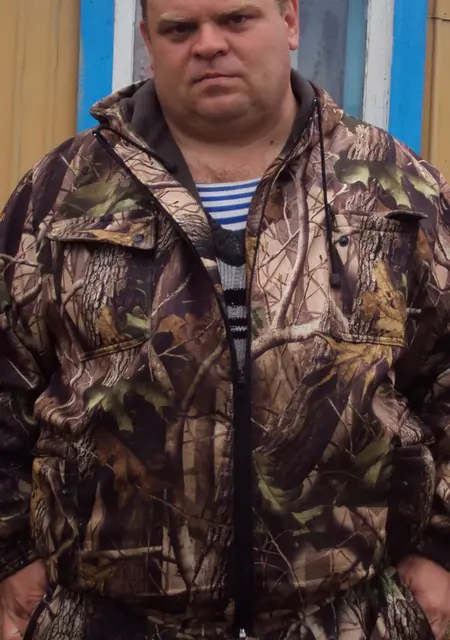 Михаил из Новомосковска, ищу на сайте знакомства на одну ночь