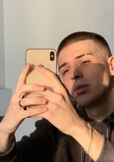 Дима из Омска, ищу на сайте вирта