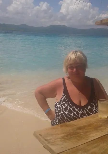 Я Лора, 51, знакомлюсь без обязательств в Ногинске