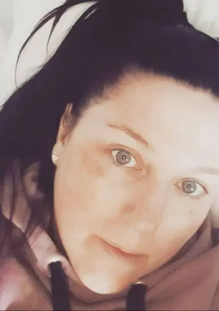 Sara из Стокгольма, мне 45, познакомлюсь