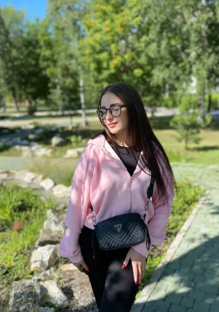 Кристина из Новокузнецка, ищу на сайте общение