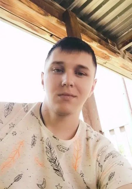 Я Андрей, 29, знакомлюсь без обязательств в Горно-Алтайске