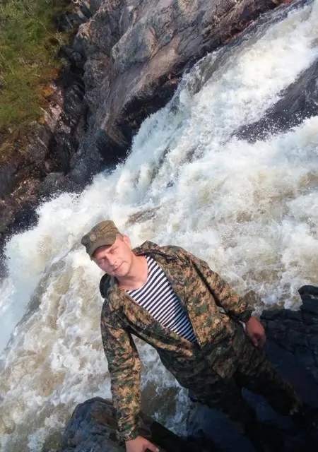 Я Алексей, 37, знакомлюсь без обязательств в Заполярном