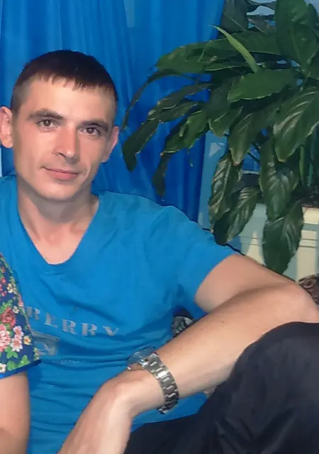 Николай из Биробиджана, мне 35, познакомлюсь без обязательств