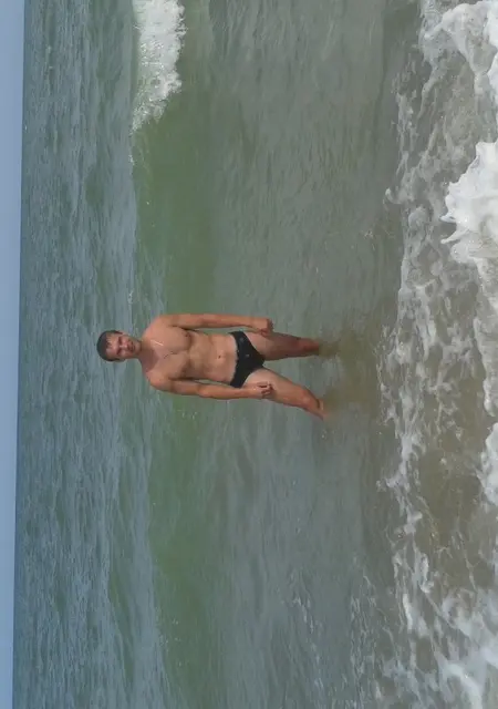 Андрей из Пятигорска, ищу на сайте знакомства на одну ночь