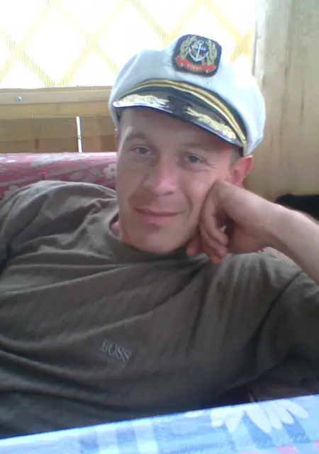 Kolj из Кыштыма, ищу на сайте знакомства на одну ночь