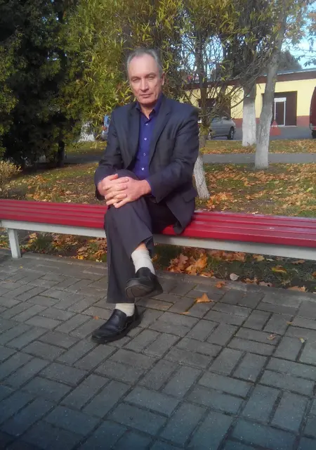 Я Владимир, 66, знакомлюсь для вирта в Минске