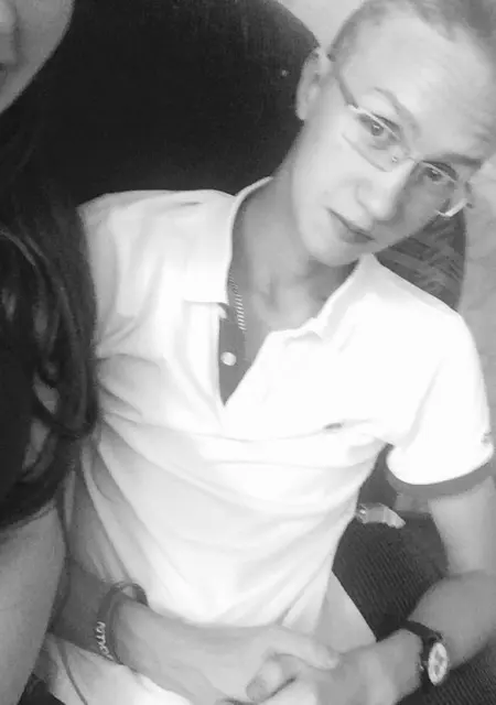 Я Дмитрий, 28, знакомлюсь на одну ночь в Томске