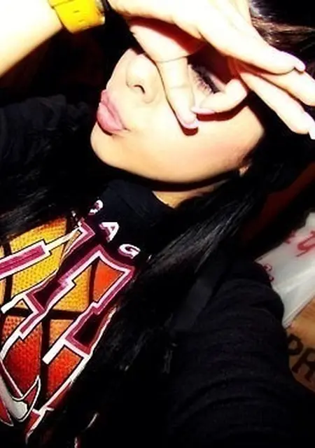 Кира из Норильска, мне 33, познакомлюсь на одну ночь