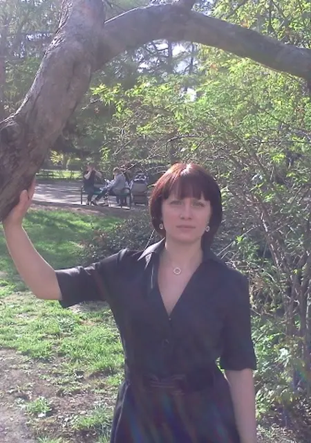 Оксана из Саратова, мне 40, познакомлюсь без обязательств