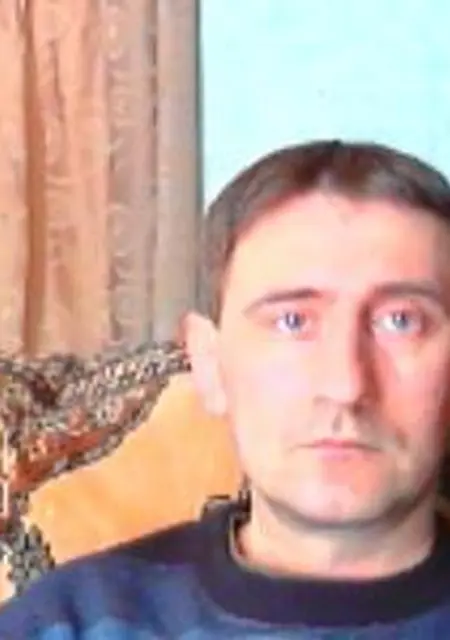 Я Василий, 48, из Коряжмы, ищу знакомство для постоянных отношений