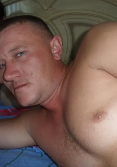 Я Viktor, 43, знакомлюсь на одну ночь в Горно-Алтайске