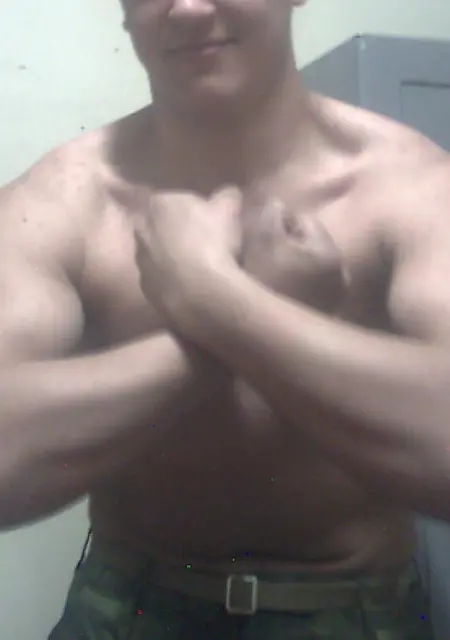 Я Александр, 34, из Клинцов, ищу знакомства на одну ночь