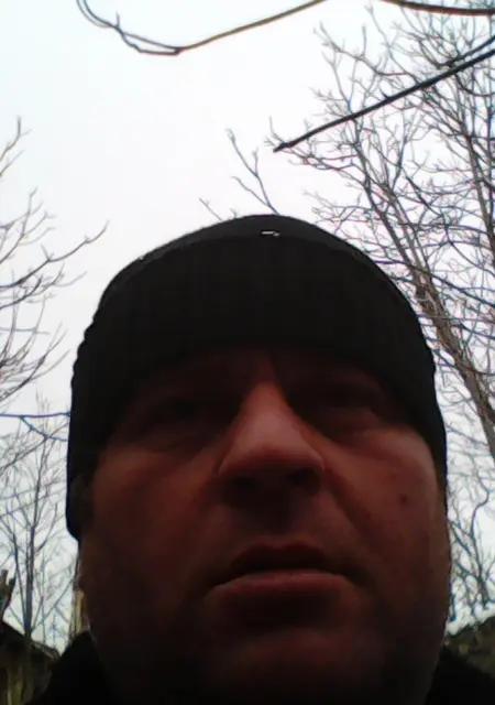 Кремень из Махачкалы, мне 49, познакомлюсь для дружбы