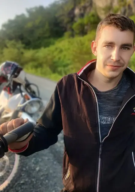 Я Анатолий, 28, знакомлюсь для постоянных отношений в Владивостоке