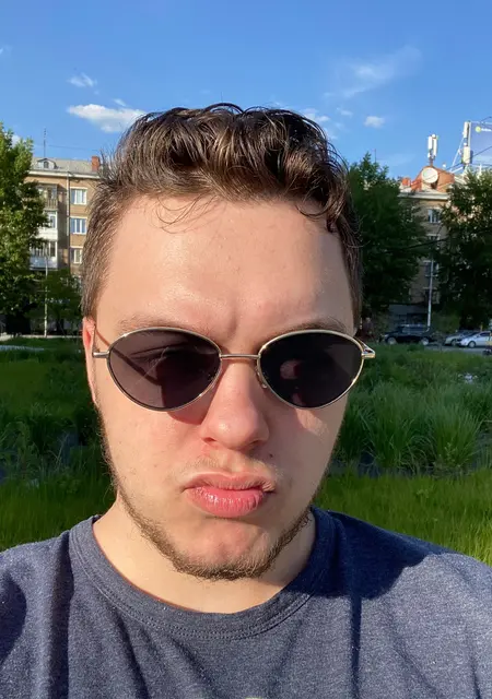 Иван из Новосибирска, мне 20, познакомлюсь для открытые отношения