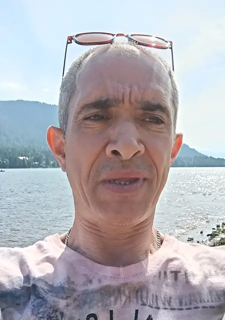 Максим из Ульяновска, мне 51, познакомлюсь без обязательств