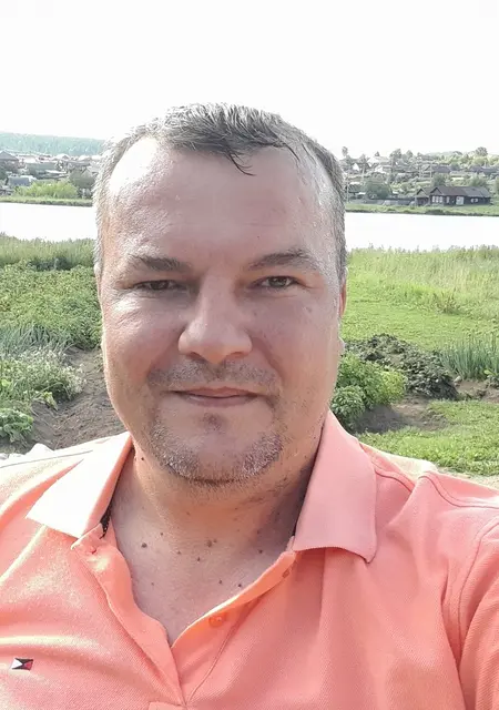 Я Павел, 42, из Красноуральска, ищу знакомства без обязательств