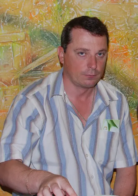 Я Gennadiy, 55, из Сарова, ищу знакомства на одну ночь