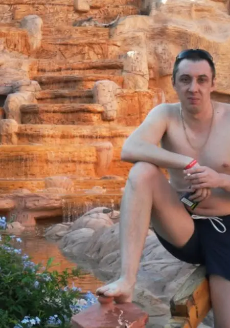 Я Константин, 52, из Магнитогорска, ищу знакомство для вирта