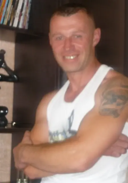 Alex из Дзержинска, ищу на сайте дружбу