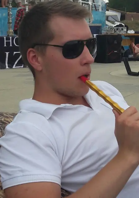 Я Денис, 34, из Ижевска, ищу знакомство для дружбы