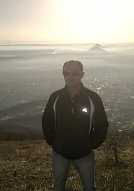 Tolik из Пятигорска, ищу на сайте знакомства на одну ночь