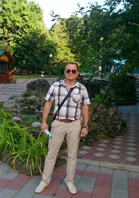 Алексей из Горячего Ключа, мне 46, познакомлюсь на одну ночь