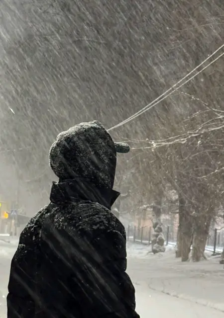 Я Жека, 24, из Армавира, ищу знакомство для вирта