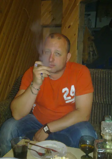 Я Dan, 55, знакомлюсь для общения в Анапе