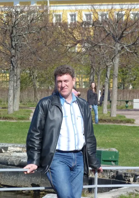 Я Вячеслав, 56, знакомлюсь на одну ночь в Волгодонске