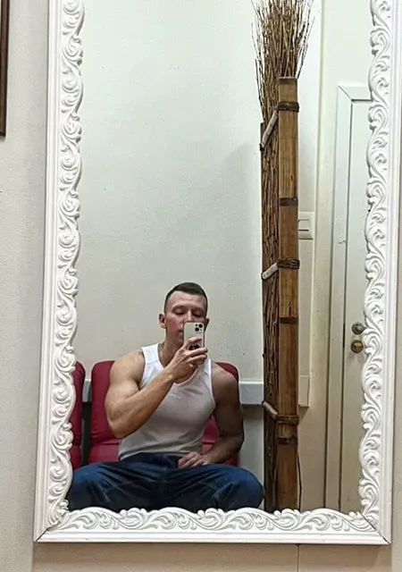 Олег из Волоколамска, мне 29, познакомлюсь на одну ночь