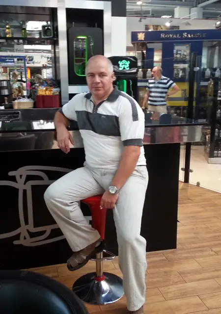 Я Evgenij, 54, из Ванина, ищу знакомства без обязательств