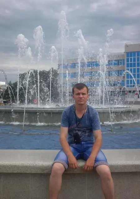 Я Артем, 31, знакомлюсь для постоянных отношений в Моздоке