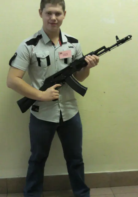 Я Vovik, 32, из Павлова, ищу знакомства без обязательств