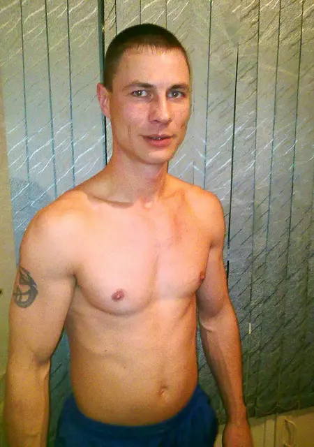 Den из Мурманска, мне 42, познакомлюсь для дружбы