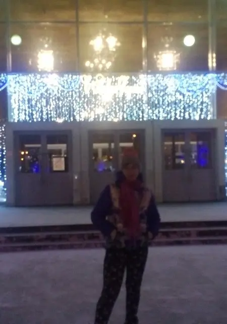 Я Снежана, 37, знакомлюсь для дружбы в Московском