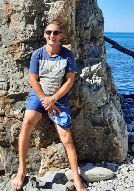 Я Руслан, 47, знакомлюсь на одну ночь в Геленджике