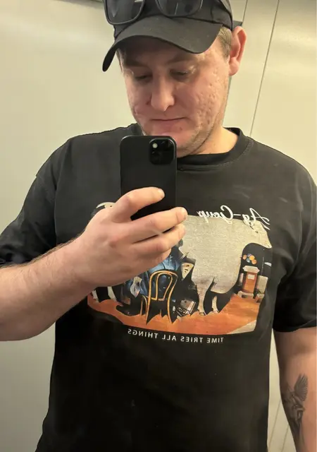 Я Сергей, 26, знакомлюсь для общения в Михайловске