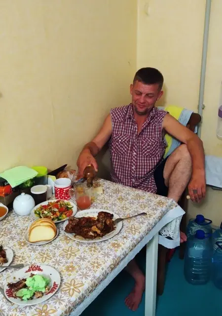 Сергей из Темрюка, ищу на сайте знакомства без обязательств