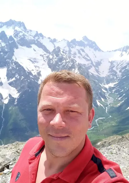 Я Макс, 41, знакомлюсь для приятного времяпровождения в Железноводске