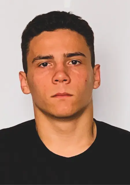 Я Семён, 20, из Омска, ищу знакомство для общения