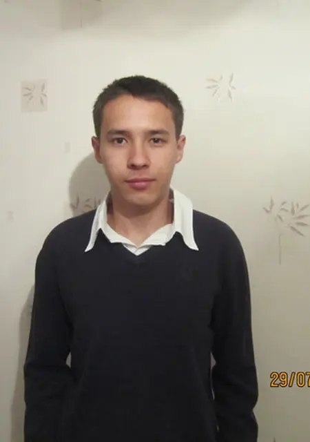 Я Рустам, 32, знакомлюсь на одну ночь в Асбесте