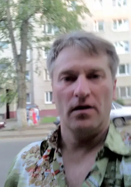 Я Сергей, 50, из Подольска, ищу знакомства без обязательств