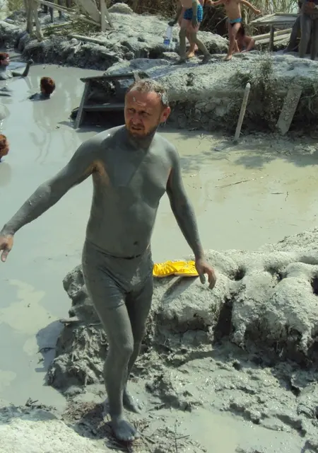 Андрей из Прохладного, ищу на сайте знакомства без обязательств