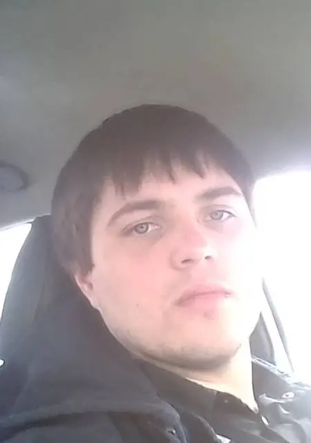 Аркадий из Среднеуральска, ищу на сайте знакомства на одну ночь