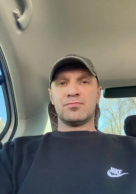 Я Алексей, 42, знакомлюсь для открытые отношения в Оренбурге